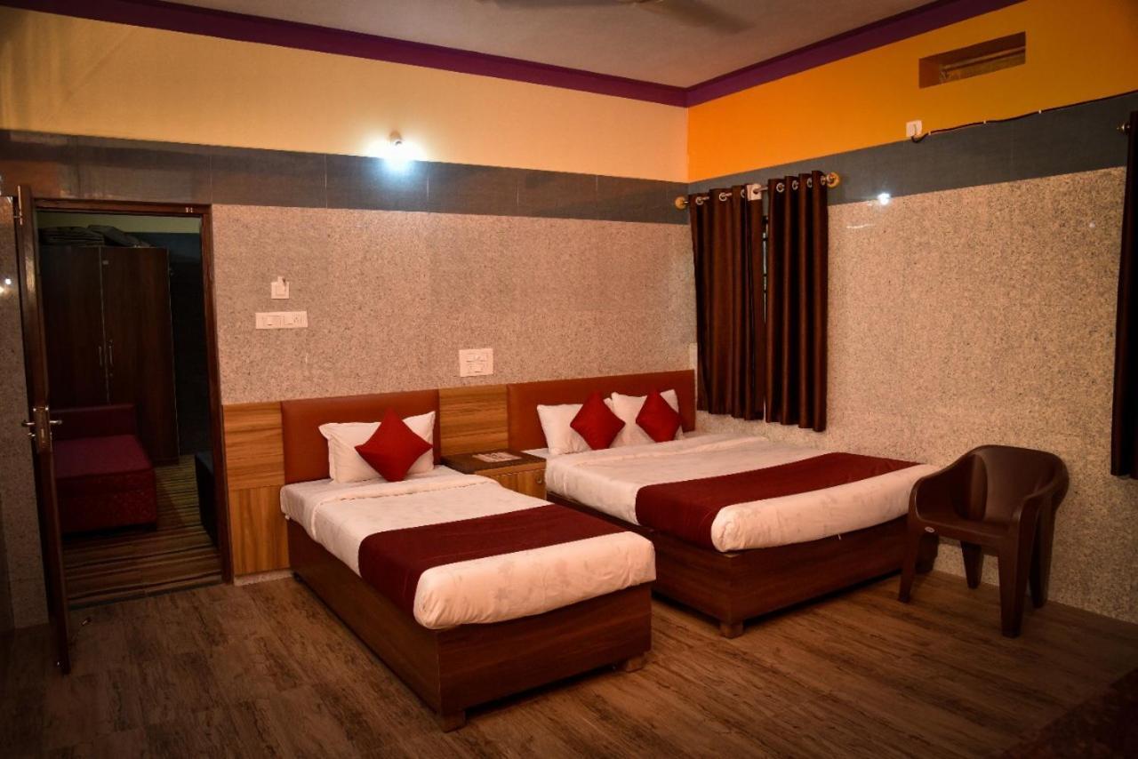 Sree Varada International Gokarna  Exterior photo