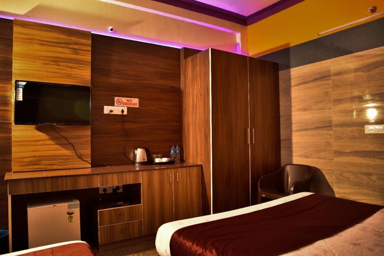 Sree Varada International Gokarna  Exterior photo